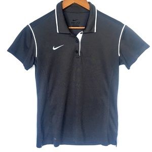 Nike Men’s Dry Fit Shirt Size Medium